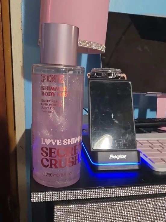 PINK - Picture 3 of 4